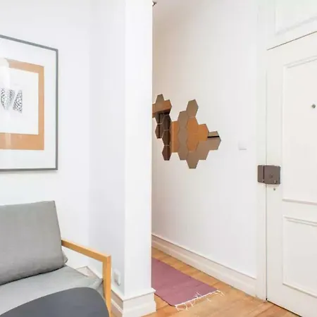 Charming Duplex At Campo De Ourique * Lisboa