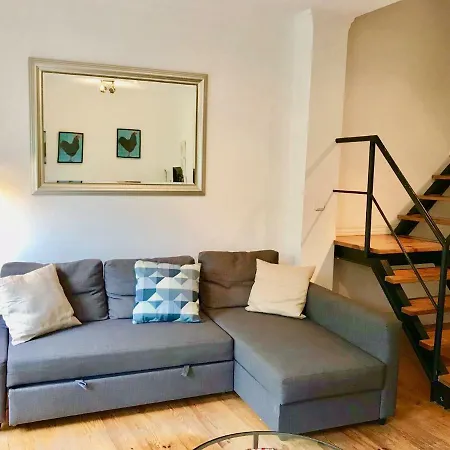 Charming Duplex At Campo De Ourique