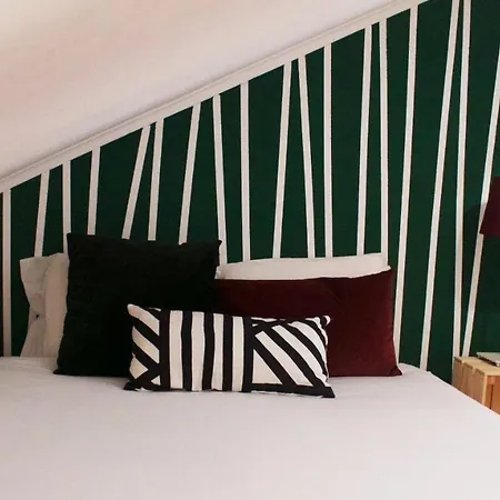 Charming Duplex At Campo De Ourique